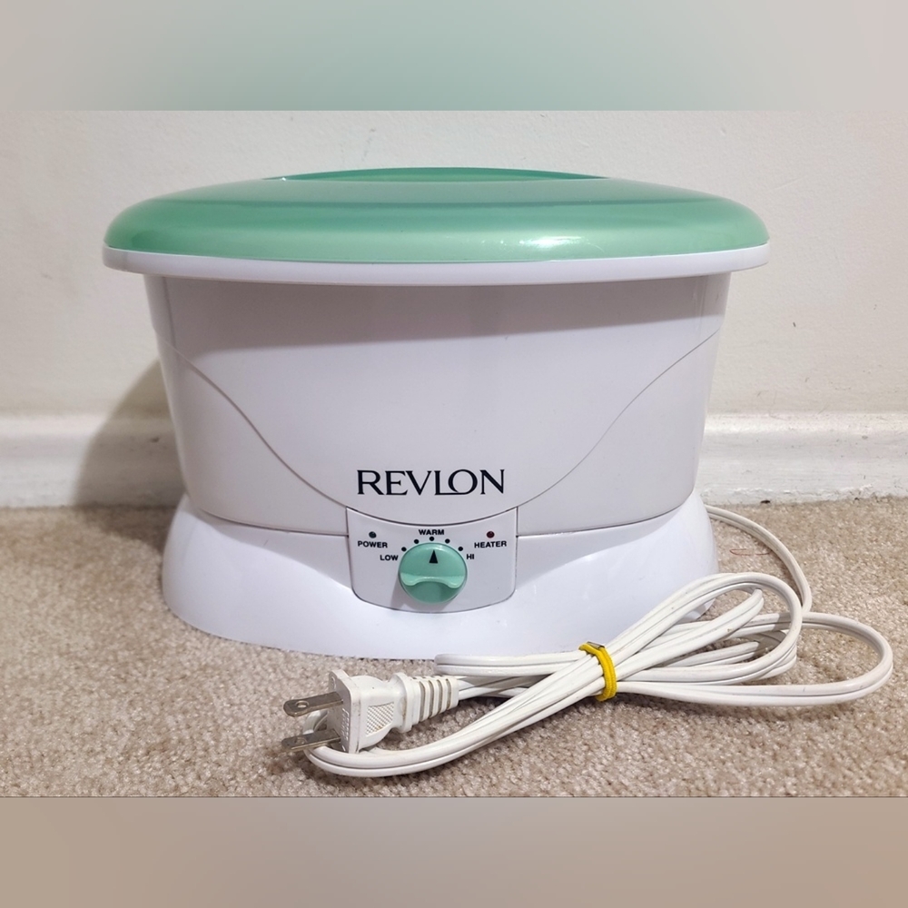 Revlon Hands and Feet Moisturizing Paraffin Bath Machine